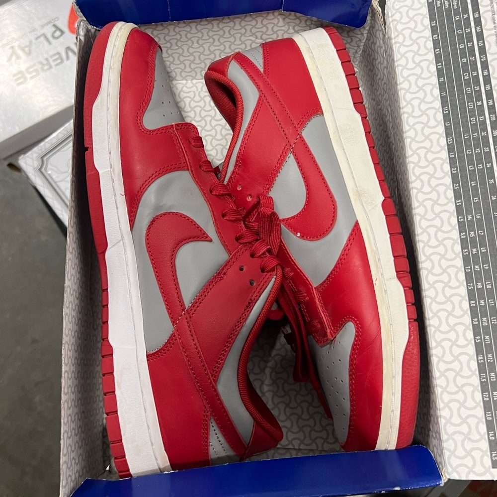 Nike SB Dunk UNLV
